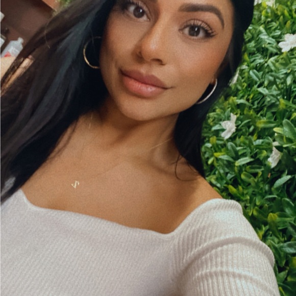 MEET YOUR SELLER 🌞🌙 - Picture 4 of 8